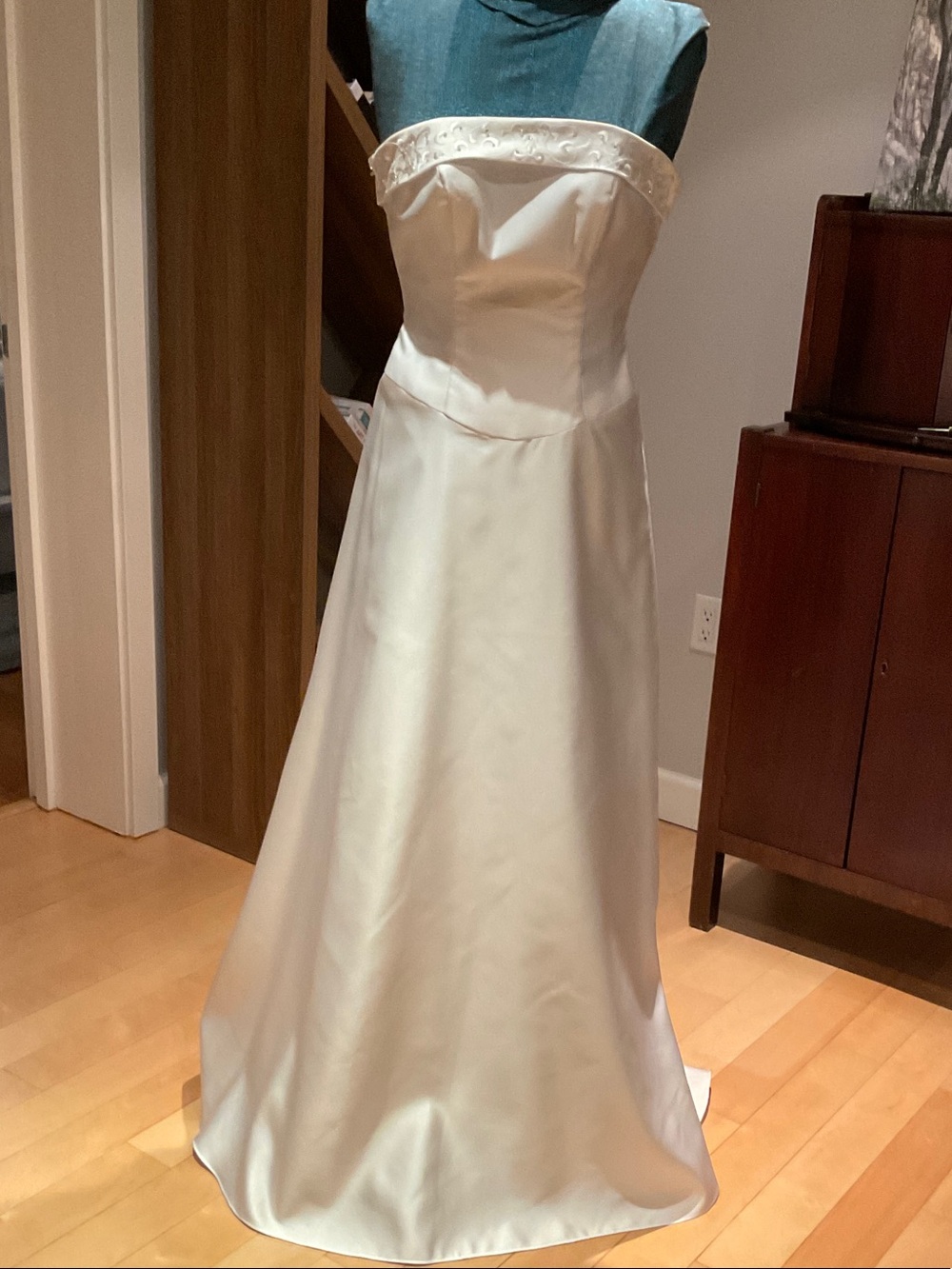 Alfred Angelo Strapless Ivory Satin A-Line Gown
